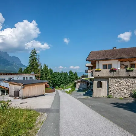 Apartment Valley View In